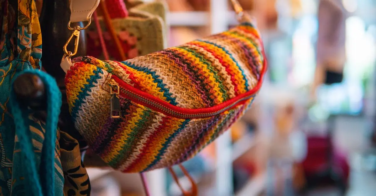 Cómo elegir accesorios inclusivos que realzan tu estilo personal