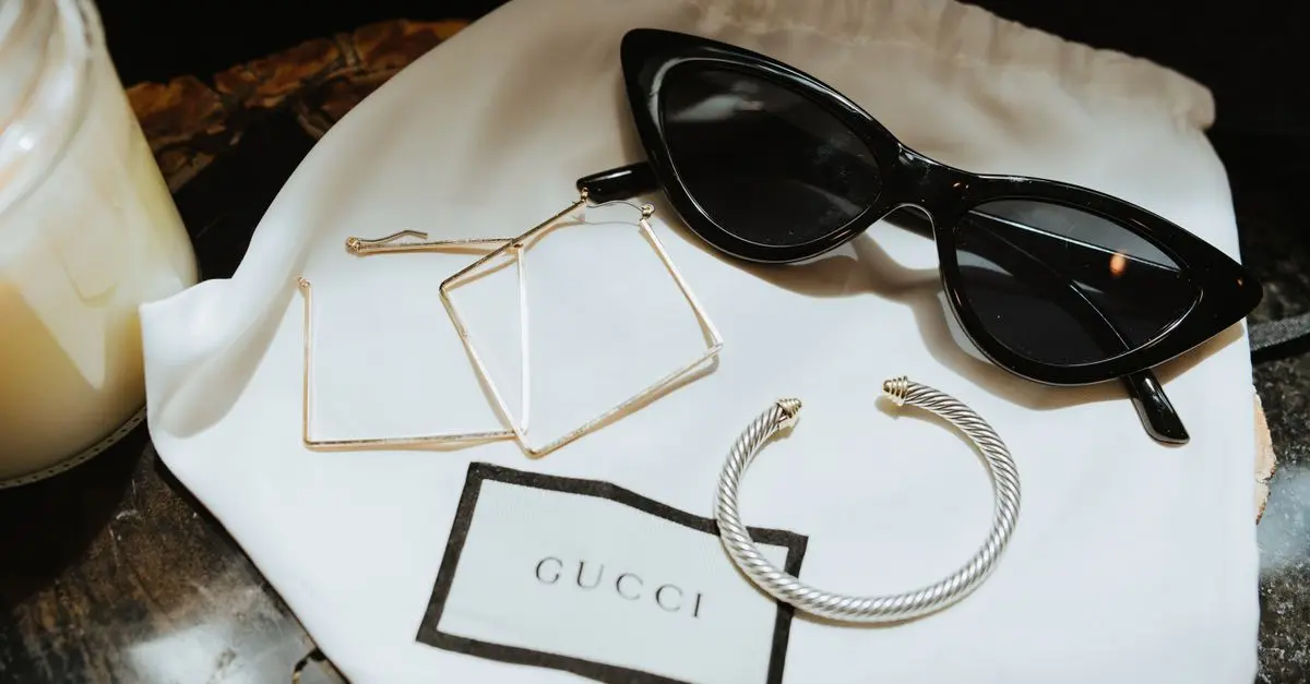 Cómo elegir accesorios que realzan tu estilo personal