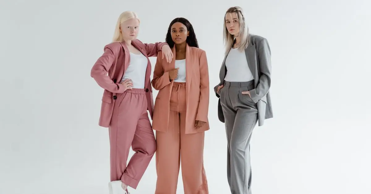Cómo elegir la ropa adecuada para cada ocasión con estilo