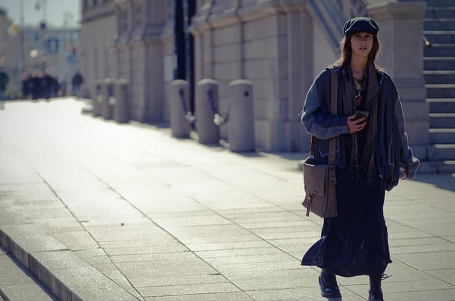 Cómo adaptar tu estilo personal a las tendencias de moda inclusiva